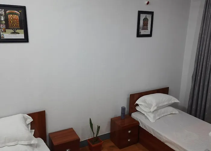 Abhi 加德满都
